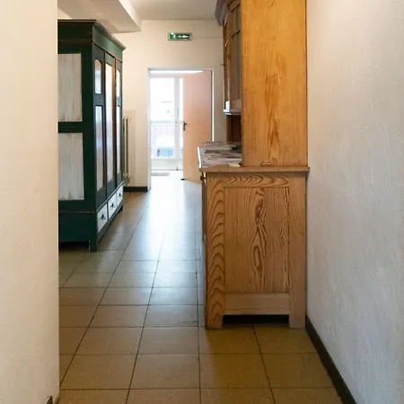 Hostel Aachen * Ахен